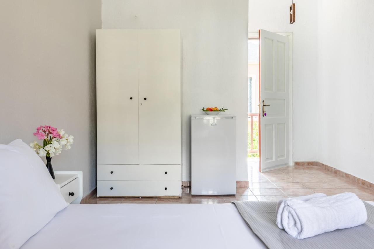 سكوبيلوس تاون Konstantina Studios المظهر الخارجي الصورة